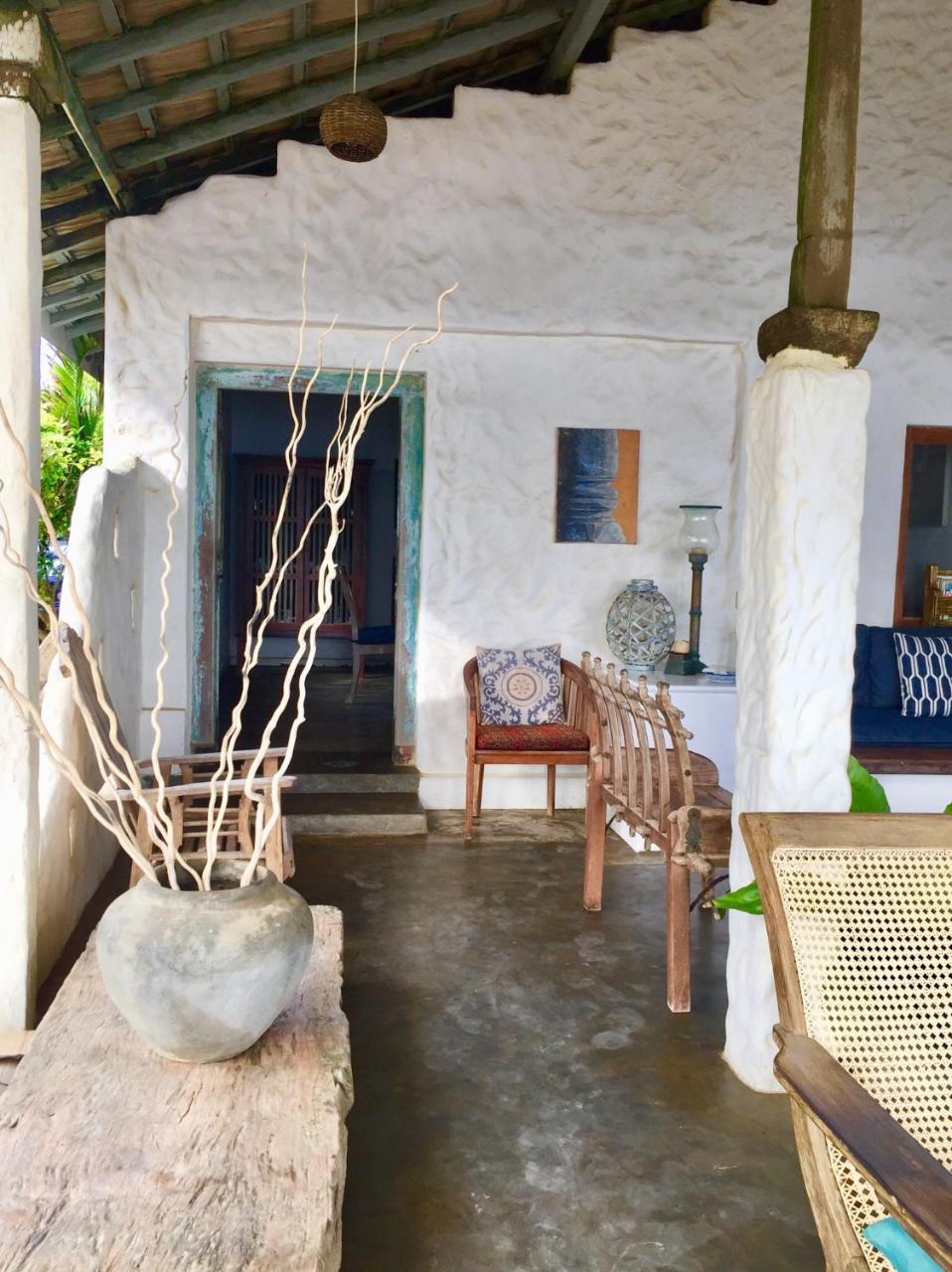 Coco Mari Villa Хиккадува Экстерьер фото